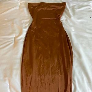 Strapless dress bronze